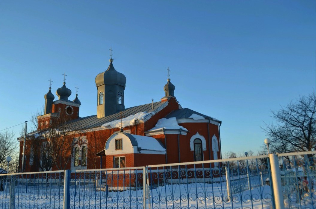 Таксобень. Церковь Николая Чудотворца. фасады