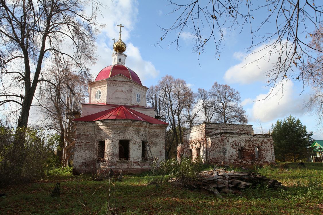 Юрьевское. Храмовый комплекс. Церкви Казанской иконы Божией Матери и Георгия Победоносца. фасады