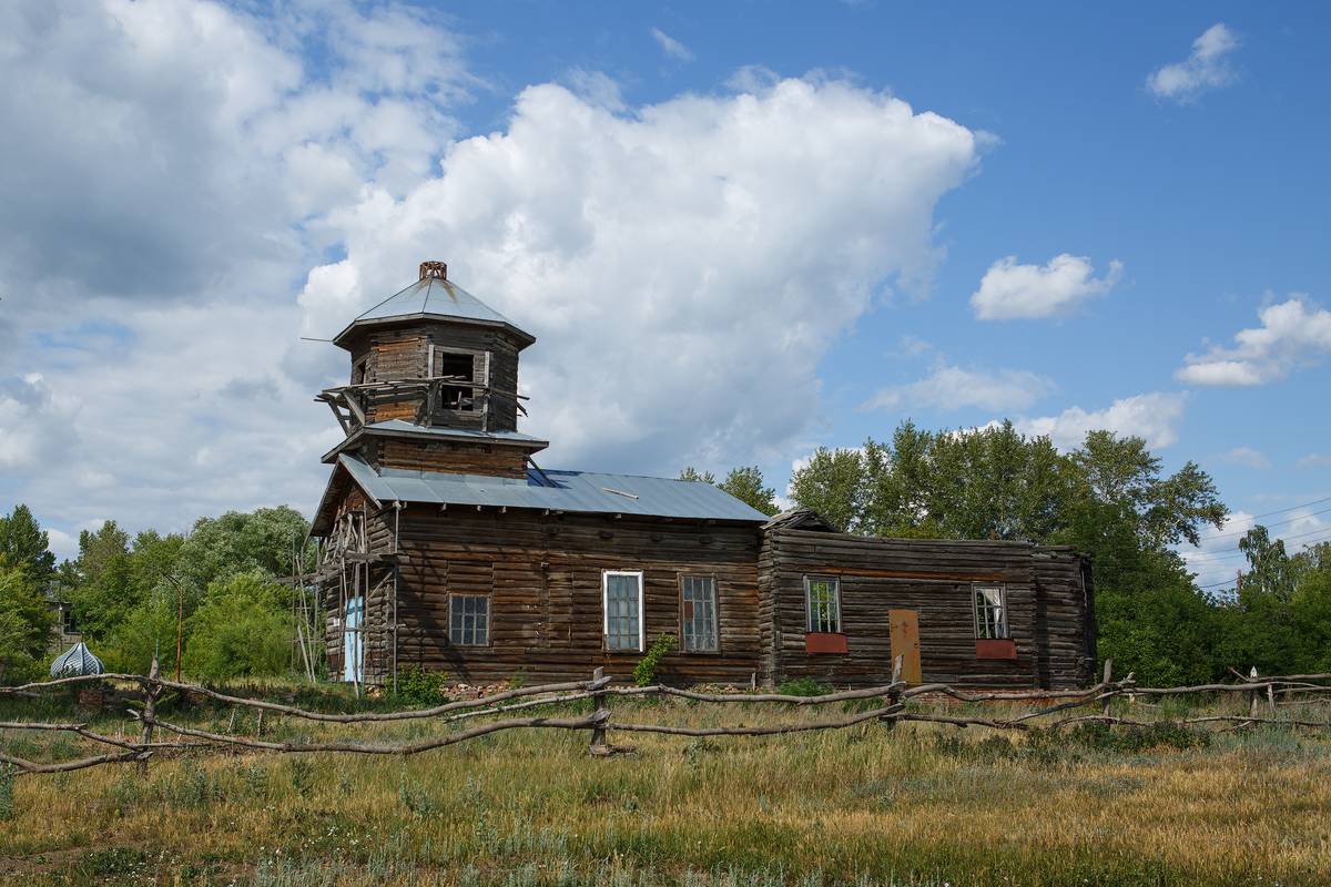 Церковь Троицы Живоначальной, Андреевка (Омский район, Омская область). фасады