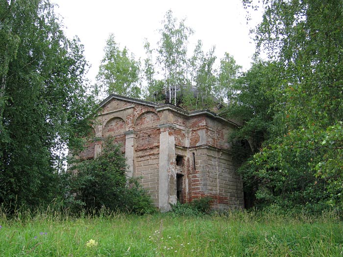 Мольгино. Церковь Спаса Преображения (старая). фасады