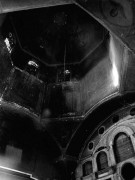 Церковь Николая Чудотворца, Церковь  Святителя и Чудотворца Николая, внутренний вид в последние годы существования, световой барабан, фото В. Перфильева, 1976 г. Источник: http://hautiev-sh.livejournal.com/189917.html<br>, Шалкино, Павловский район, Ульяновская область