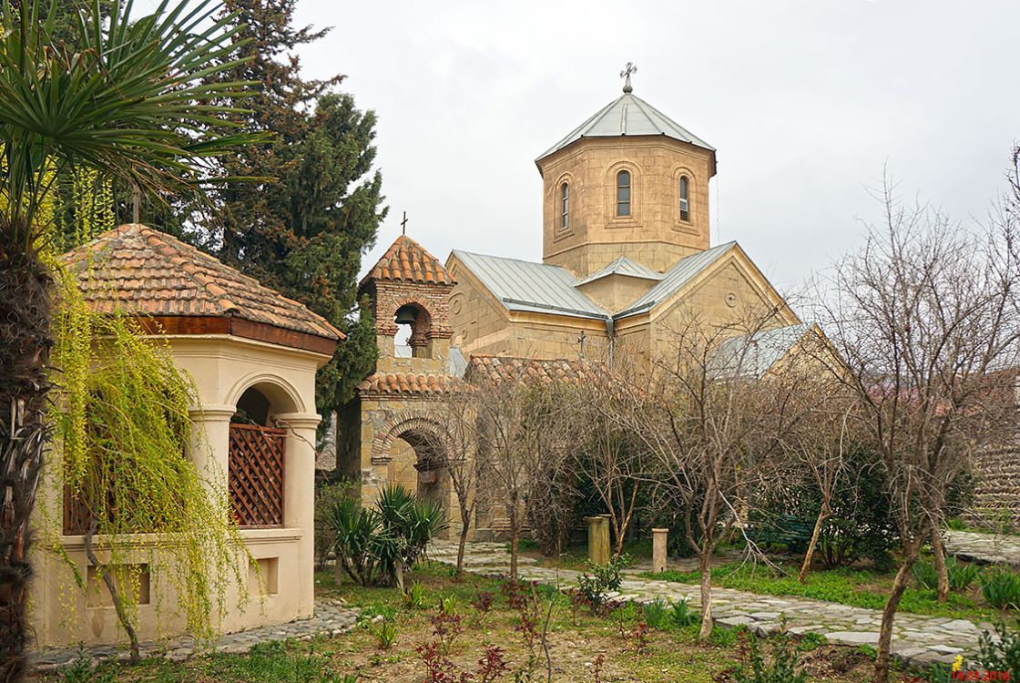 Тбилиси. Церковь Кетеван Кахетинской в Авчала. фасады