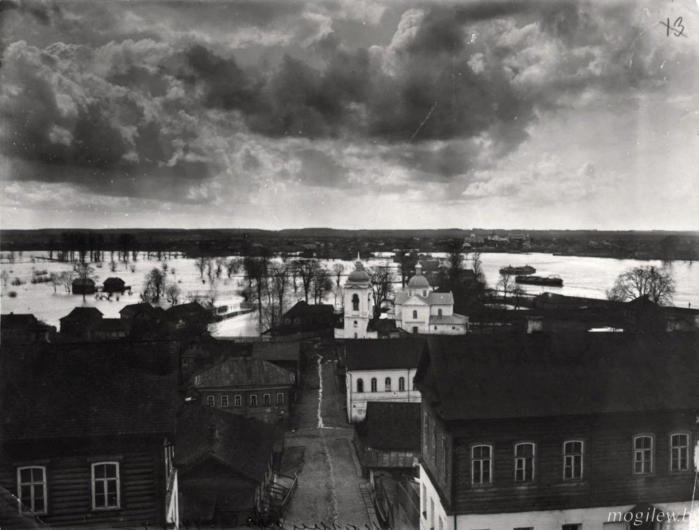 Церковь Покрова Пресвятой Богородицы (старая), Могилёв (Могилёв, город, Беларусь, Могилёвская область). архивная фотография, Покровская церковь, фото 1916 г.