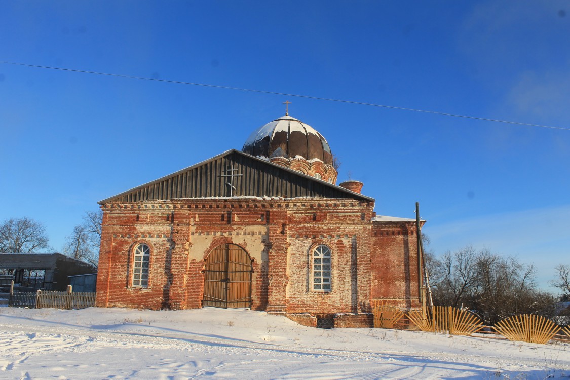 Большая Пурга. Церковь Покрова Пресвятой Богородицы (новая). фасады