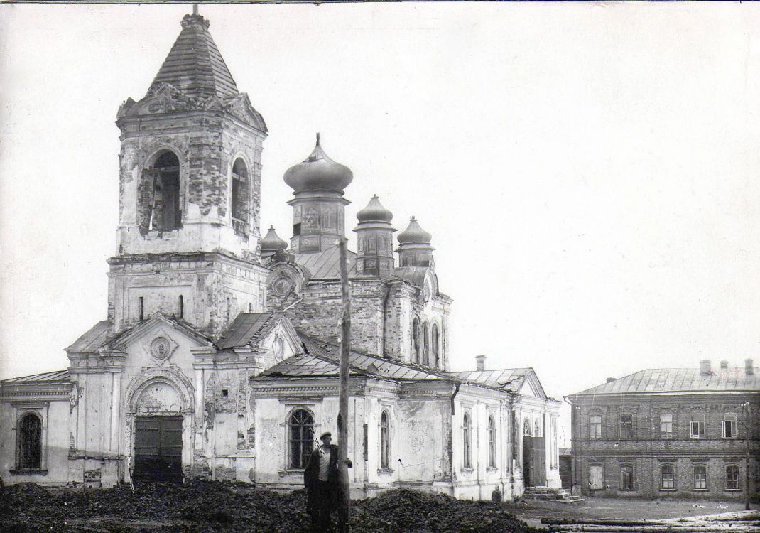 Церковь Николая Чудотворца, Сенгилей (Сенгилеевский район, Ульяновская область). архивная фотография, Фото середины ХХ века. Муниципальное учреждение культуры 