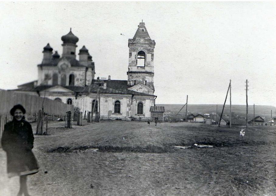Собор Покрова Пресвятой Богородицы, Сенгилей (Сенгилеевский район, Ульяновская область). архивная фотография, До 1956. Сенгилей. Церковь Николая Чудотворца. Фото Сенгилеевского краев.музея