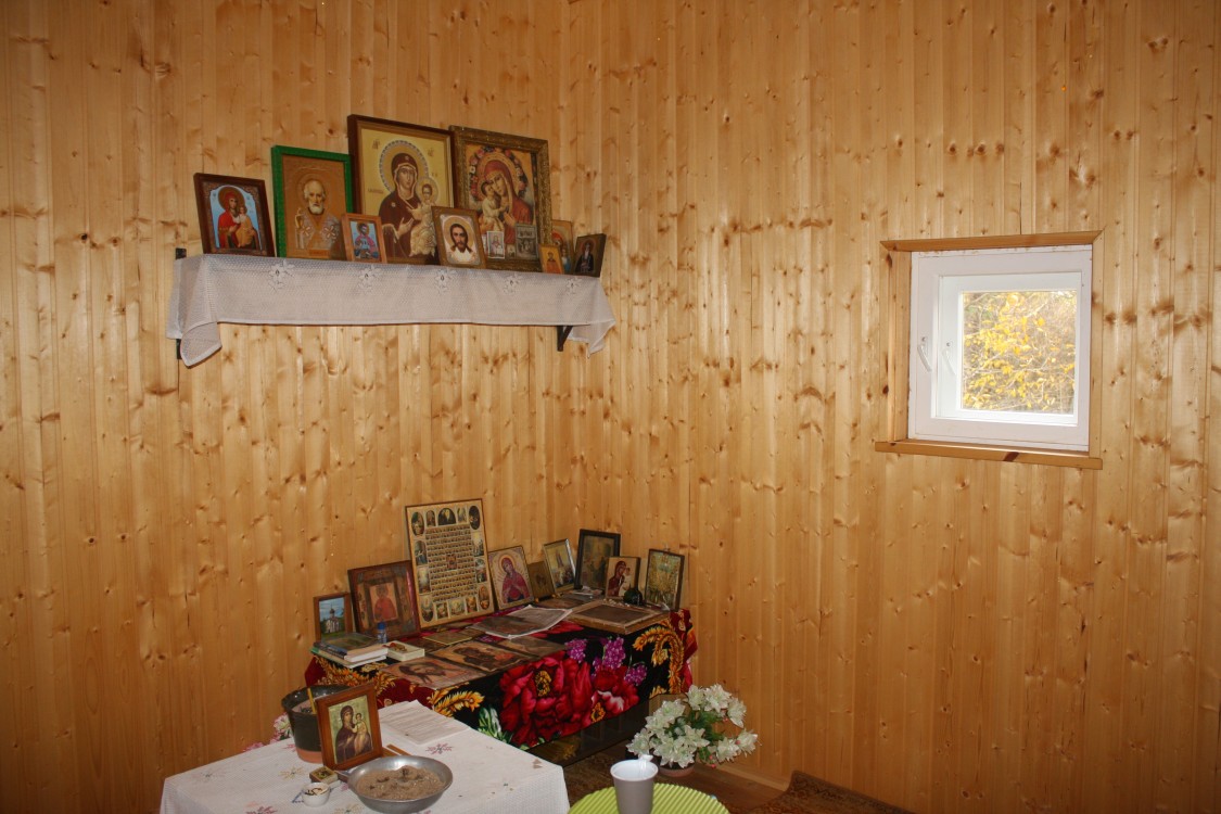 Часовня Смоленской иконы Божией Матери, Цыбульская Горка (Вышневолоцкий район и г. Вышний Волочёк, Тверская область). интерьер и убранство