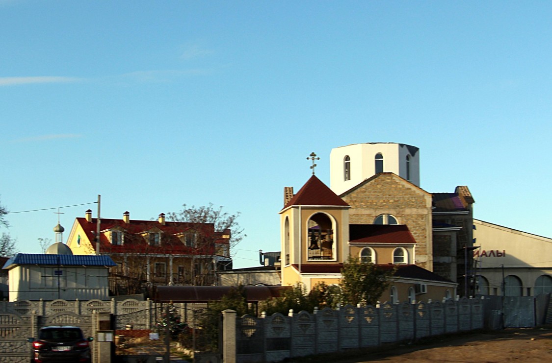 Севастополь. Церковь Димитрия Солунского. фасады