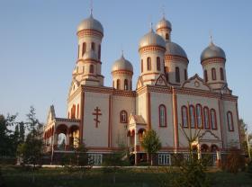 Дрокия, город. Кафедральный собор Успения Пресвятой Богородицы