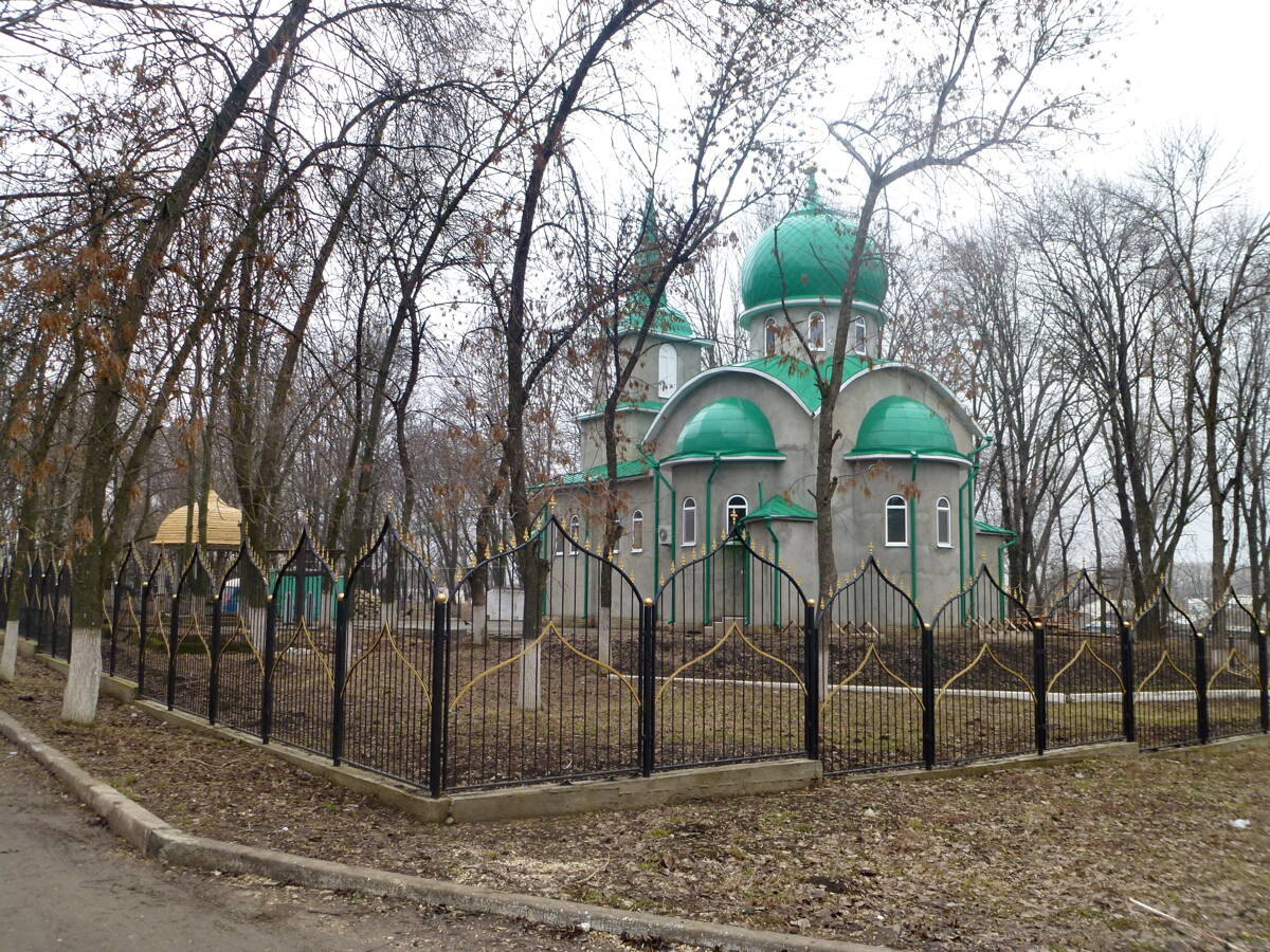 Церковь Серафима Саровского, Дрокия, город (Дрокиевский район, Молдова). фасады