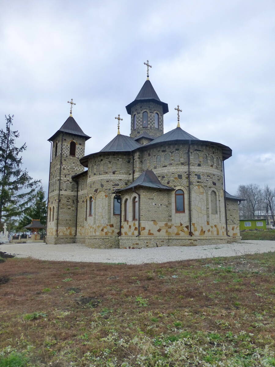 Церковь Николая Чудотворца, Дрокия, город (Дрокиевский район, Молдова). фасады