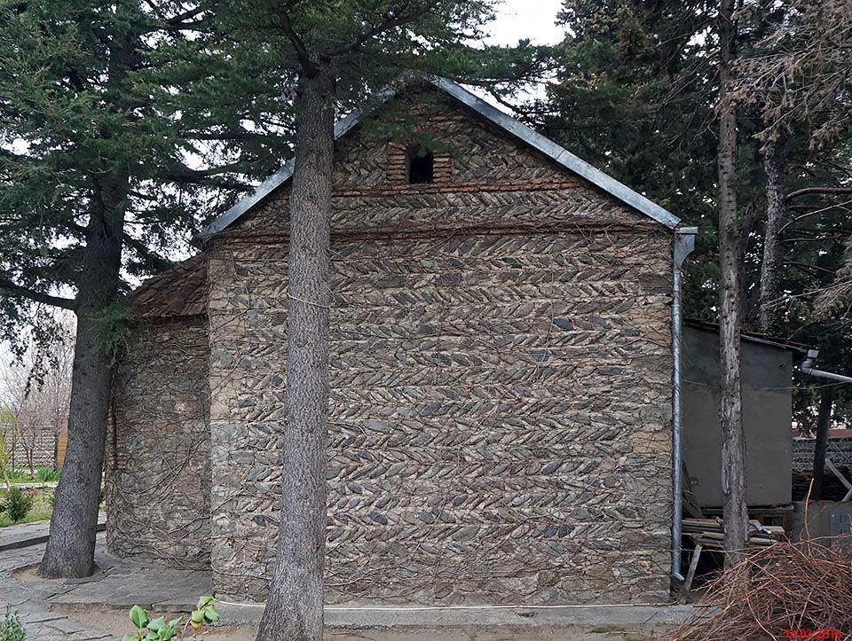 Тбилиси. Неизвестная церковь в Авчала. фасады