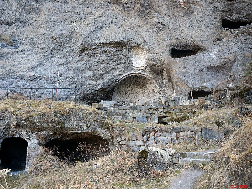 Пещерный монастырь Ванис Квабеби. Церковь Георгия Победоносца, Вардзиа (Самцхе-Джавахети, Грузия). интерьер и убранство