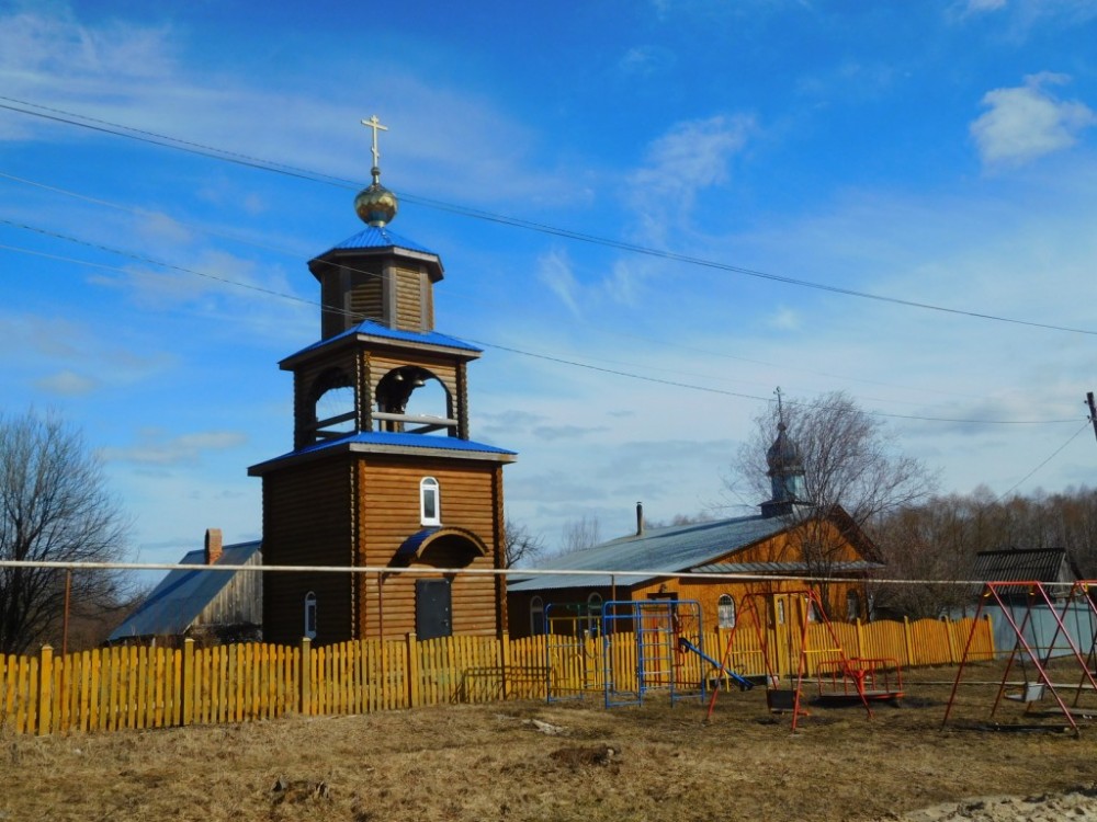 Михеевка. Молитвенный дом. общий вид в ландшафте