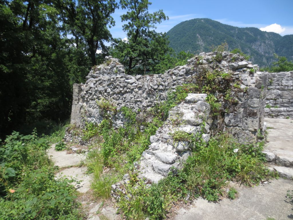 Неизвестная церковь, Монастырь (Сочи, город, Краснодарский край). архитектурные детали