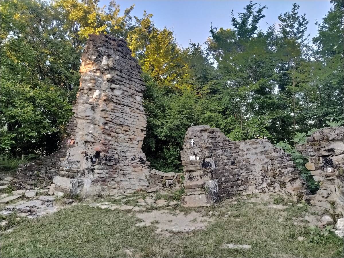 Церковь Георгия Победоносца, Лоо (Сочи, город, Краснодарский край). архитектурные детали