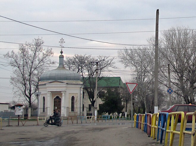 Часовня в память 2000-летия Рождества Христова, Килия (Килийский район, Украина, Одесская область). общий вид в ландшафте