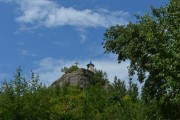 Троицкий Сахарнянский монастырь. Неизвестная часовня на скале Гримидон, Часовня на скале Гримидон.<br>, Сахарна, Резинский район, Молдова