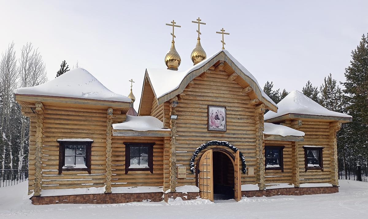 Вид с северо-запада, фасады. Церковь Сергия Радонежского при Центре духовно-нравственного воспитания, Ноябрьск (Ноябрьск, город, Ямало-Ненецкий автономный округ)