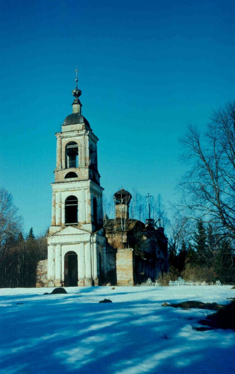 Церковь Казанской иконы Божией Матери, Никольское на Ворсме (Никольский погост на Ворсме) (Борисоглебский район, Ярославская область). фасады