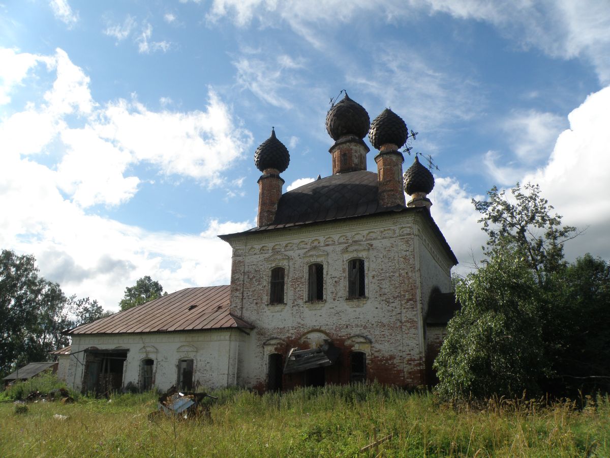 Церковь Благовещения Пресвятой Богородицы, Богослов (Антроповский район, Костромская область). фасады