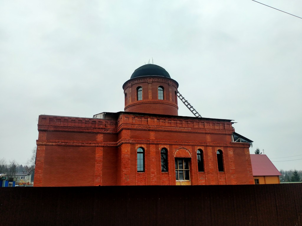 Церковь Казанской иконы Божией Матери (строящаяся), Топорково (Лосино-Петровский городской округ и ЗАТО Звёздный городок, Московская область). документальные фотографии