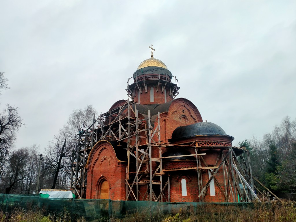 Кармолино. Церковь Николая Чудотворца (строящаяся). документальные фотографии