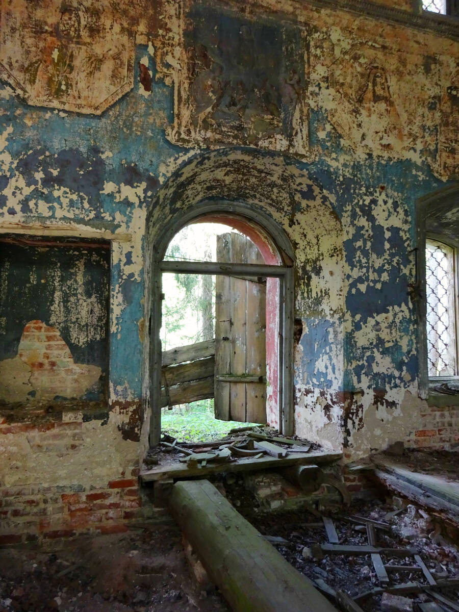 Церковь Богоявления Господня, Николо-Каликино, урочище (Антроповский район, Костромская область). интерьер и убранство