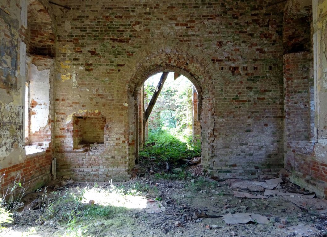 Церковь Воскресения Словущего, Стайново, урочище (Антроповский район, Костромская область). интерьер и убранство