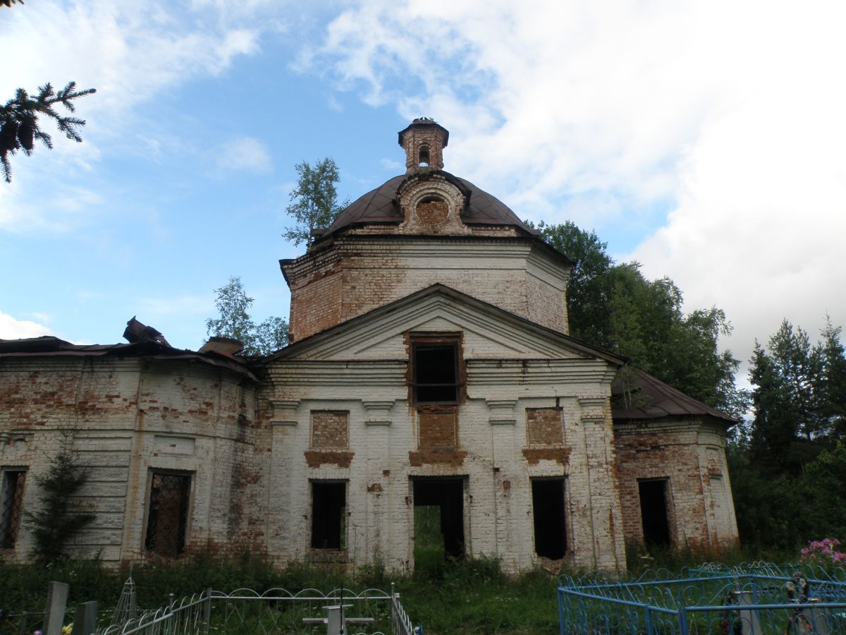 Церковь Воскресения Словущего, Стайново, урочище (Антроповский район, Костромская область). архитектурные детали