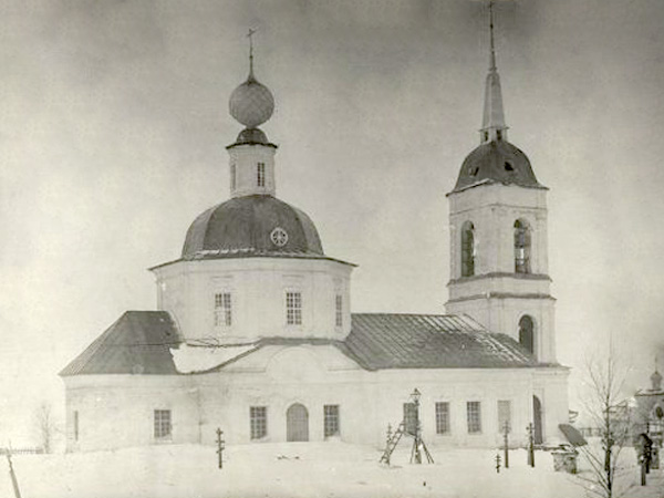 Церковь Воскресения Христова на Кореге, Воскресенье (Буйский район, Костромская область). архивная фотография, Фото С.А.Орлова нач. XX в. ГИМ 47211/2  http://old-churches.ru/bu_005.htm