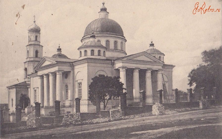 Собор Покрова Пресвятой Богородицы, Купянск (Купянский район, Украина, Харьковская область). архивная фотография, Покровский собор. Источник: https://www.etoretro.ru/pic200531.htm?sort_field=image_date&sort=DESC
