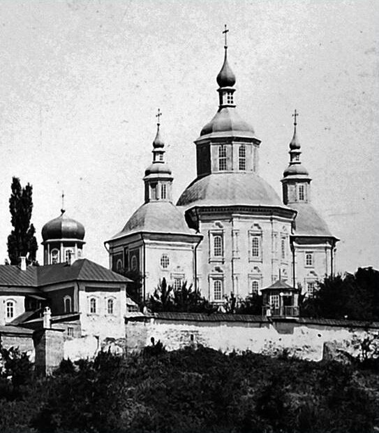 Глуховско-Петропавловский монастырь. Собор Петра и Павла, Будища (Шосткинский район, Украина, Сумская область). архивная фотография, Фото нач. 20 в. Источник: arch-heritage.livejournal.com/1809272