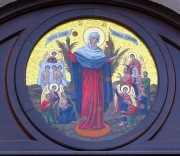 Церковь иконы Божией Матери "Всех скорбящих Радость" в Стеклянном городке (новая), Надвратный образ Богородица с грошиками. Главный придел <br>, Санкт-Петербург, Санкт-Петербург, г. Санкт-Петербург