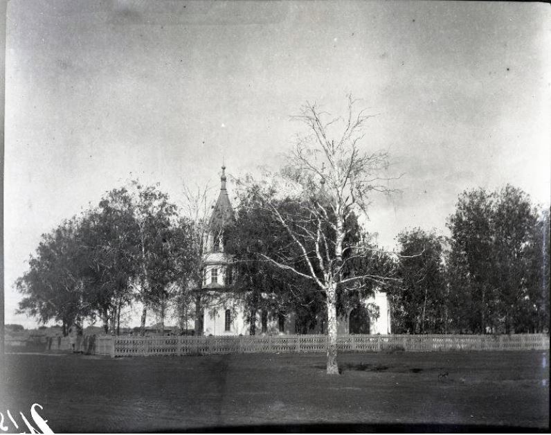 Церковь Покрова Пресвятой Богородицы, Берёзовка (Петровский район, Саратовская область). архивная фотография, Фото нач. 20 в. из собрания Саратовского областного музея краеведения