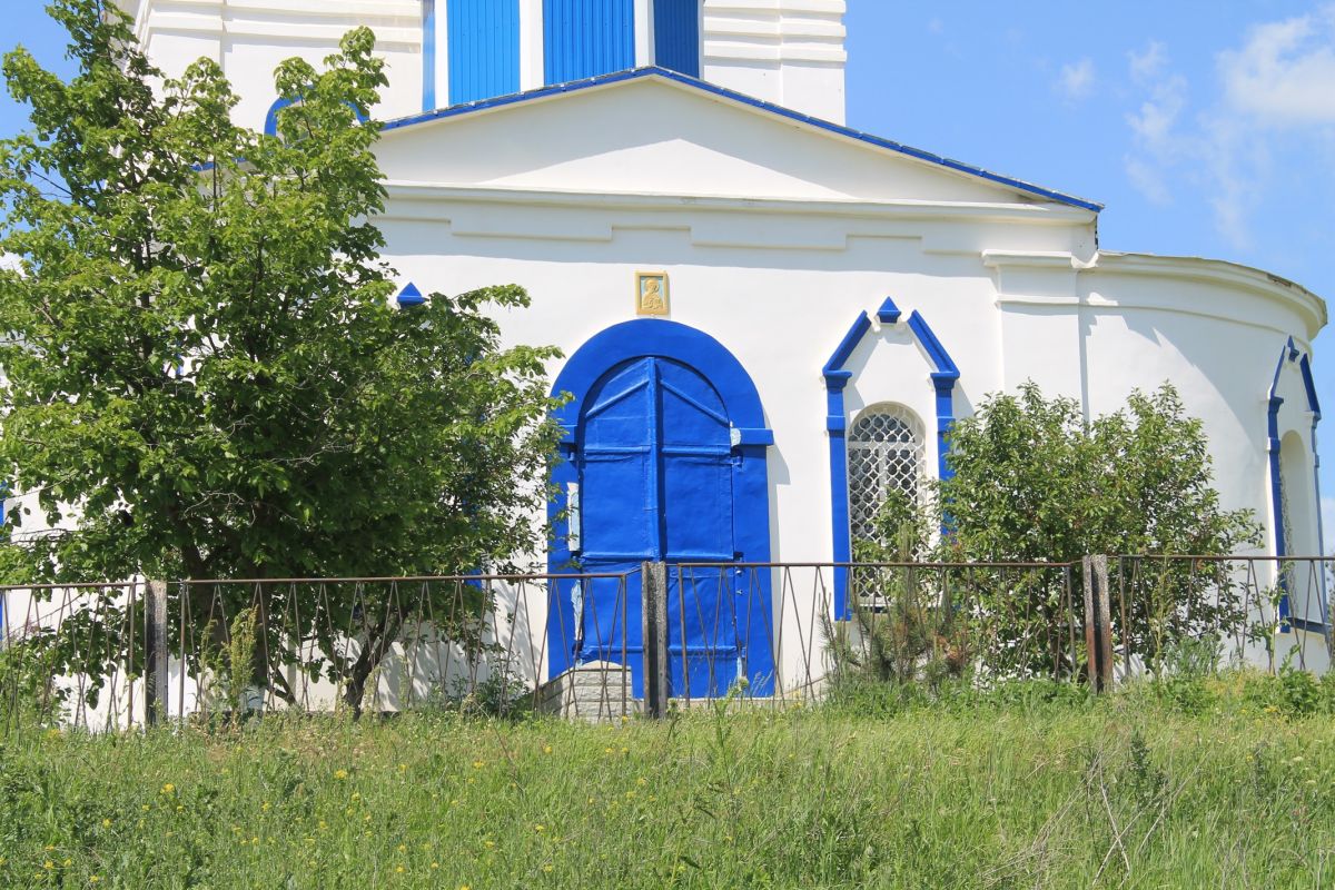 Церковь Николая Чудотворца, Сухая Буйвола (Петровский район, Ставропольский край). архитектурные детали