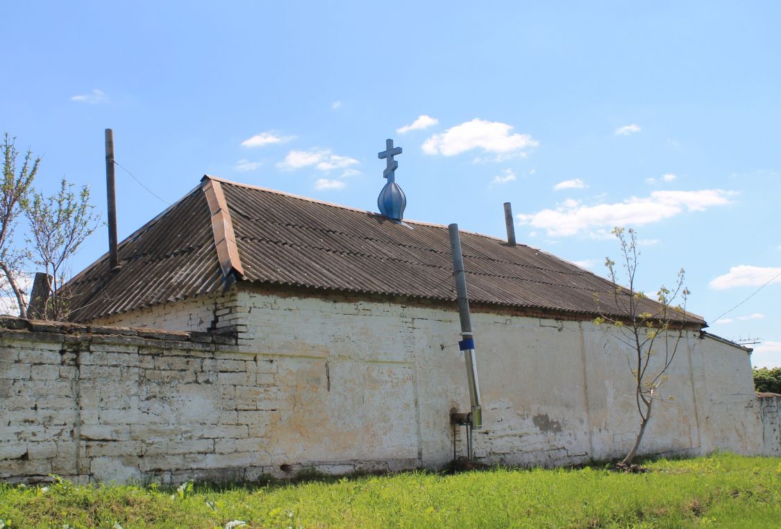 Церковь Михаила Архангела, Темижбекская (Кавказский район, Краснодарский край). фасады, Церковные постройки