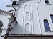 Церковь Смоленской иконы Божией Матери в Давыдкове (каменная), рельефные изображения святых на южной стене<br>, Москва, Западный административный округ (ЗАО), г. Москва