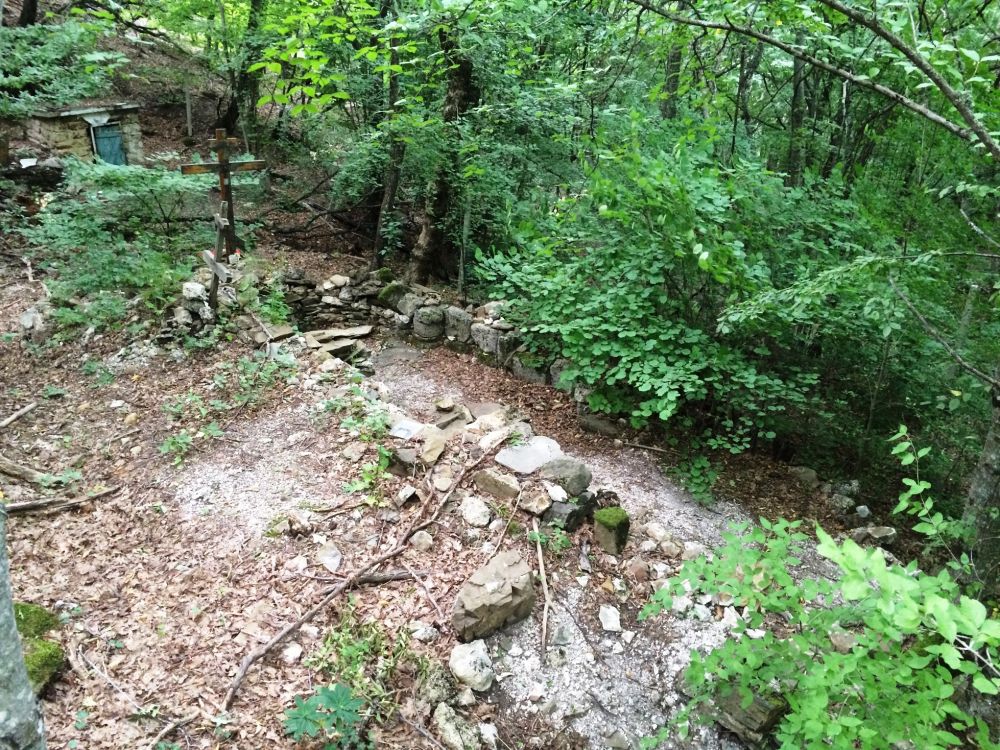 Церковь Андрея Первозванного, Генеральское (Алушта, город, Республика Крым). дополнительная информация, Вид сверху с северной стороны