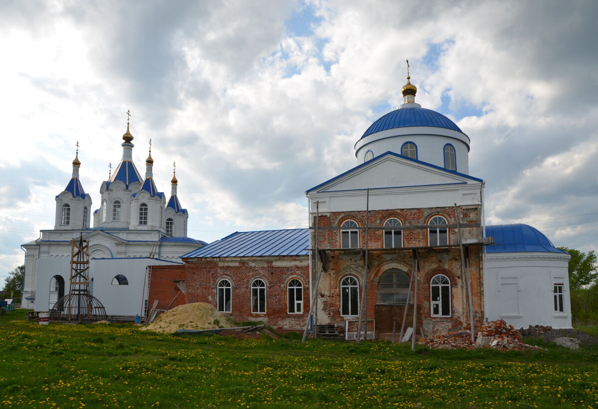 Церковь Покрова Пресвятой Богородицы (тёплая), Ачадово (Зубово-Полянский район, Республика Мордовия). фасады
