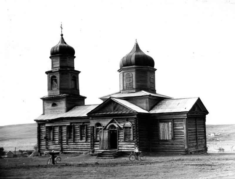 Инелей. Церковь Михаила Архангела. архивная фотография, Фото из паспорта ОКН, 1976