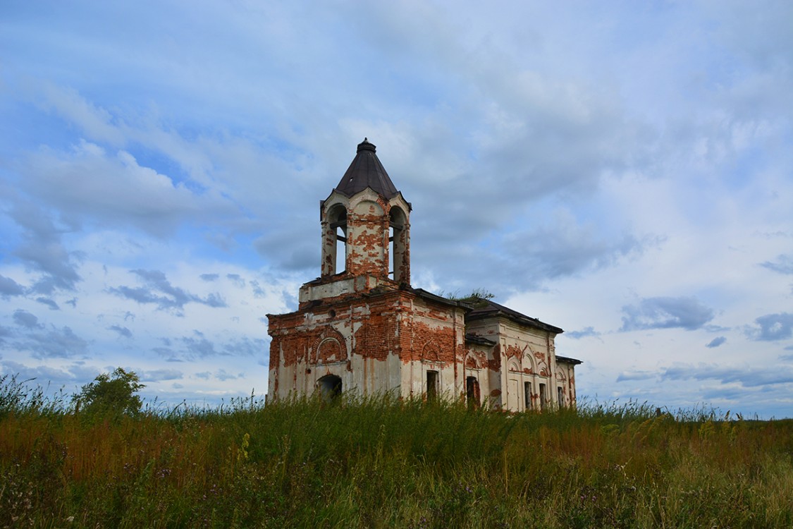 Церковь Воздвижения Креста Господня (единоверческая), Ольховское Озеро (Шадринский район и г. Шадринск, Курганская область). фасады