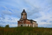 Церковь Воздвижения Креста Господня (единоверческая), , Ольховское Озеро, Шадринский район и г. Шадринск, Курганская область