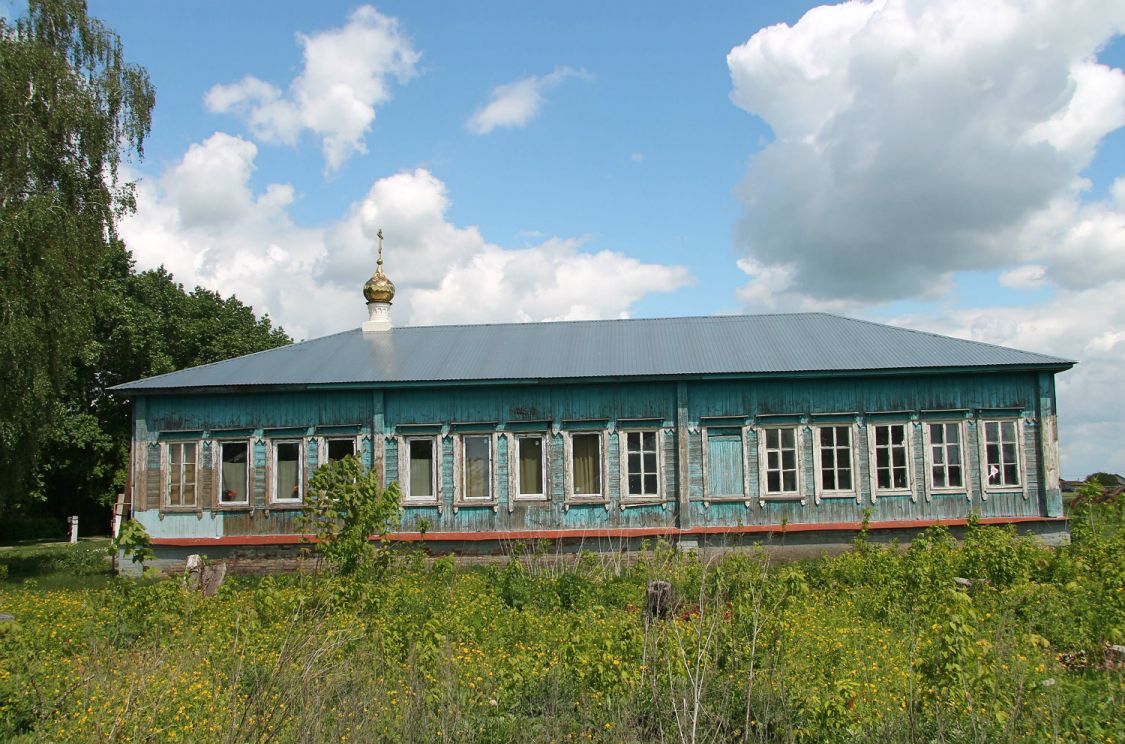 Большой Самовец. Церковь Димитрия Солунского (временная). фасады