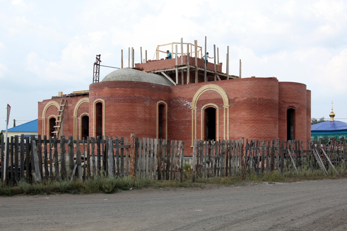Церковь Михаила Архангела (строящаяся), Глядянское (Притобольный район, Курганская область). документальные фотографии, Строительство церкви