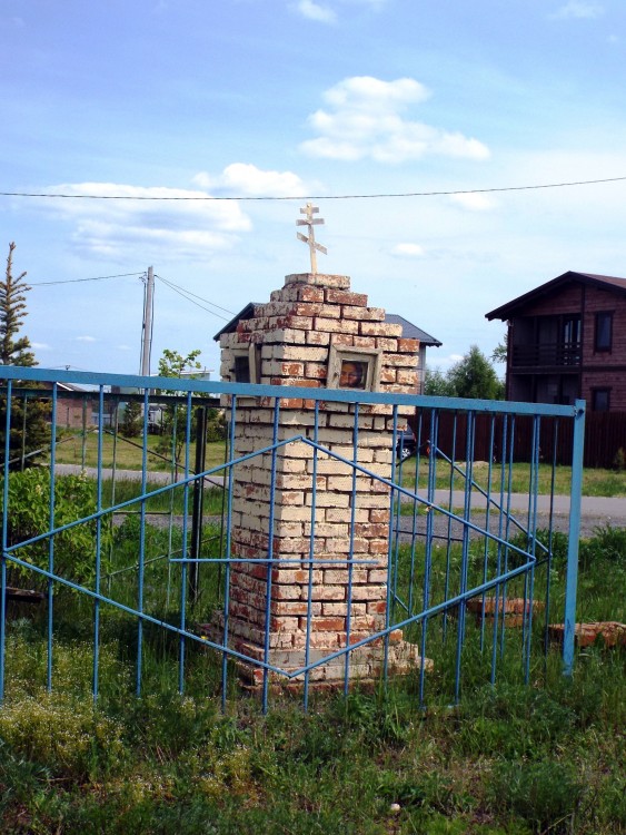 Пиголи. Часовенный столб. фасады