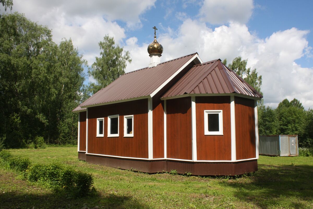 Церковь Грузинской иконы Божией Матери (новая), Грузины (Торжокский район и г. Торжок, Тверская область). фасады