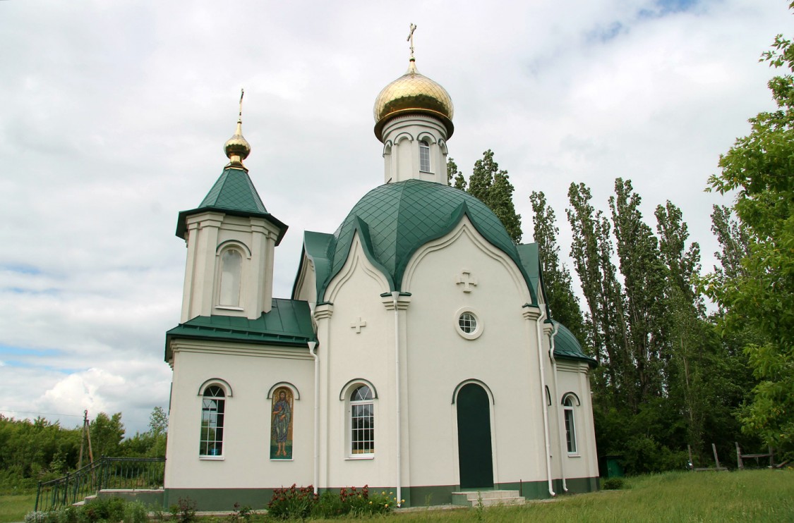 Сергеевка. Церковь Сергия Радонежского. фасады