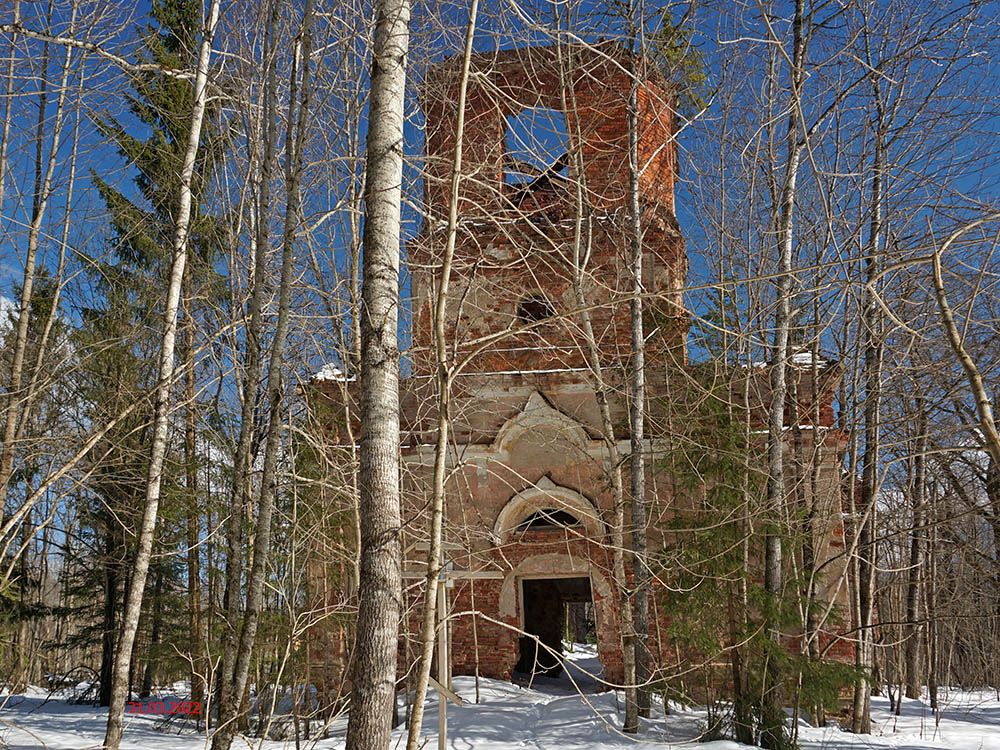 Церковь Успения Пресвятой Богородицы, Трубы (Окуловский район, Новгородская область). фасады