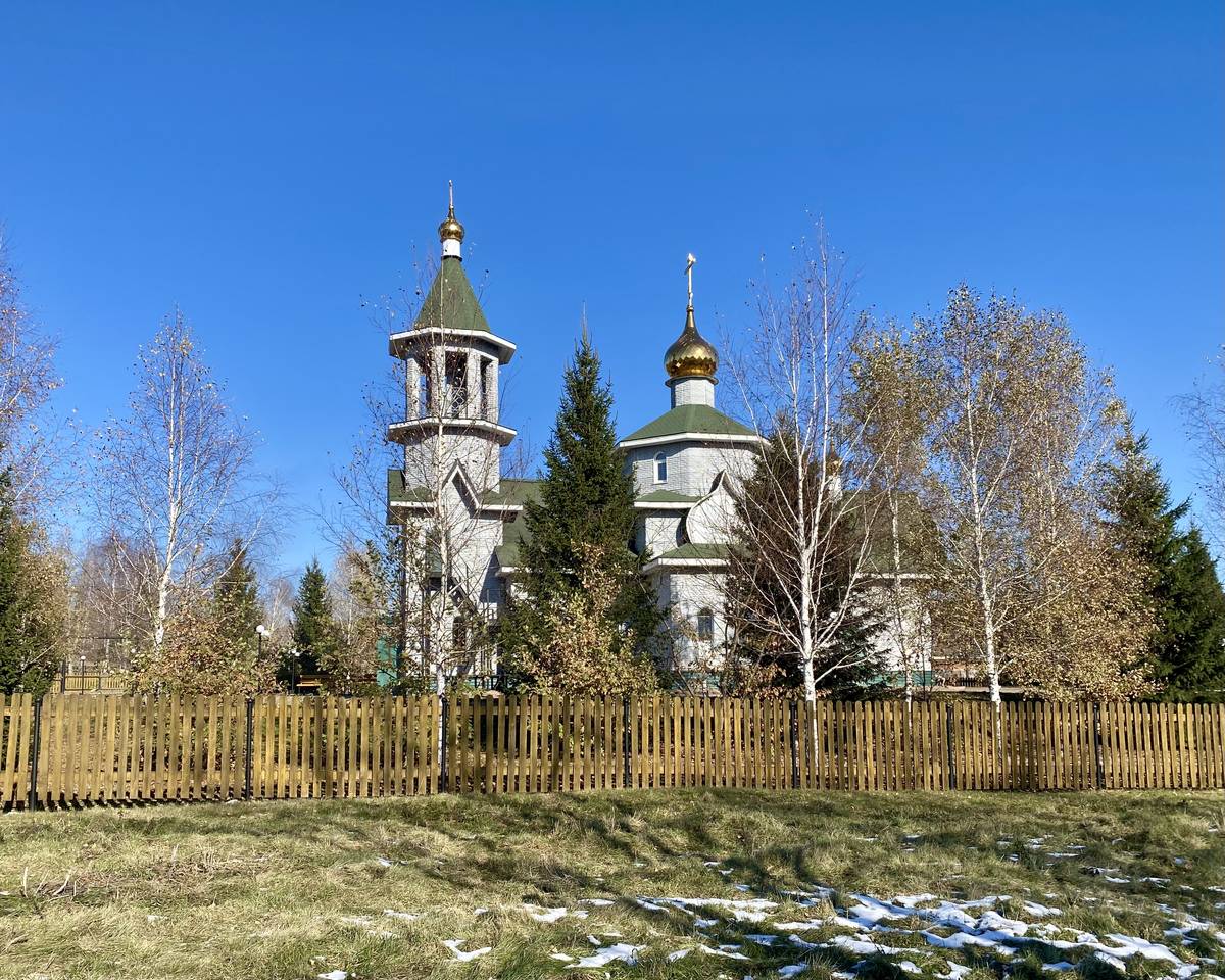 Церковь Троицы Живоначальной, Пача (Яшкинский район, Кемеровская область). фасады, Южный фасад